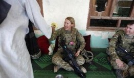 美国女兵爆料视频,揭秘军中黑暗面